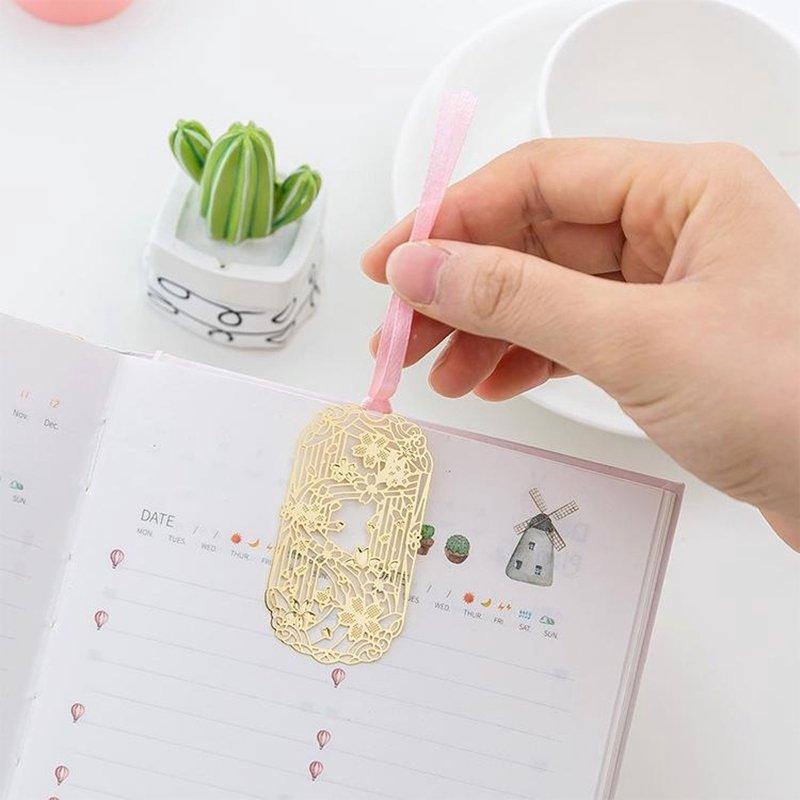 Cherry Blossom Series Metal Hollow Bookmarks Cherry Blossom Bookmarks Metal Bookmarks Gold Bookmarks Classic Bookmarks Retro Bookmarks Sakura Bookmarks Japanese Style Spring NP-HEZQI-906